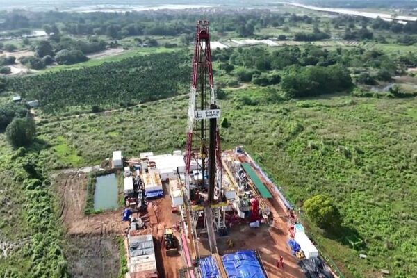 China excava profundamente: ¡Nuevo pozo geotérmico alcanza 5,200 metros! 🌏🔥 China_excava_profundamente___Nuevo_pozo_geote_rmico_alcanza_5_200_metros____