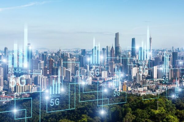 China impulsa el 5G: avances tecnológicos y un impacto económico masivo China_impulsa_el_5G__avances_tecnolo_gicos_y_un_impacto_econo_mico_masivo