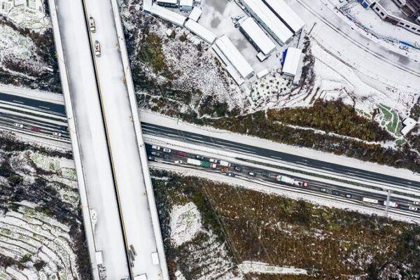 China intensifica respuesta de emergencia mientras ola de frío golpea Hunan ❄️ China_intensifica_respuesta_de_emergencia_mientras_ola_de_fri_o_golpea_Hunan___