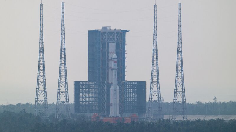 China_lanza_la_nave_de_carga_Tianzhou_8_para_reabastecer_la_estacio_n_espacial__ video poster