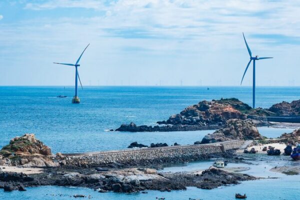 China lidera el mundo en energía eólica marina conectada a la red China_lidera_el_mundo_en_energi_a_eo_lica_marina_conectada_a_la_red