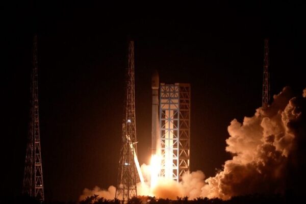 China presenta el cohete Long March-12 desde el sitio de lanzamiento de Hainan 🚀 China_presenta_el_cohete_Long_March_12_desde_el_sitio_de_lanzamiento_de_Hainan__ video poster