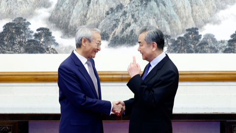 China reafirma su apoyo a la OCS en reunión con nuevos líderes 🌏🤝 China_reafirma_su_apoyo_a_la_OCS_en_reunio_n_con_nuevos_li_deres___