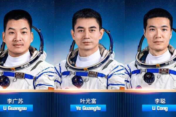 🚀 China revela la tripulación del Shenzhou-18 para la misión a la estación espacial __China_revela_la_tripulacio_n_del_Shenzhou_18_para_la_misio_n_a_la_estacio_n_espacial