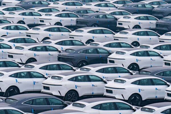 ___China_se_adelanta___Re_cord_de_registros_de_autos_ele_ctricos_en_2024_