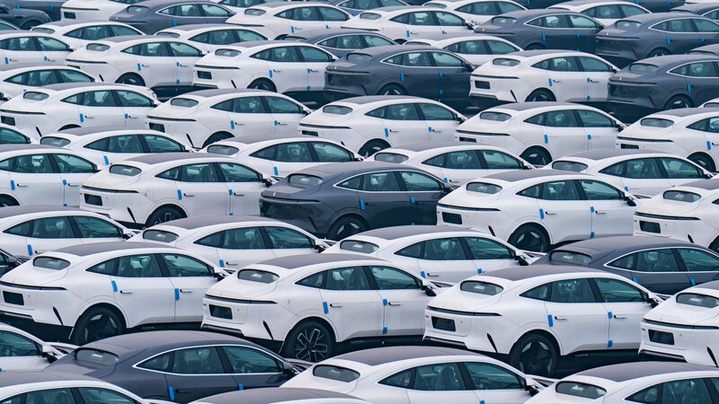 ___China_se_adelanta___Re_cord_de_registros_de_autos_ele_ctricos_en_2024_