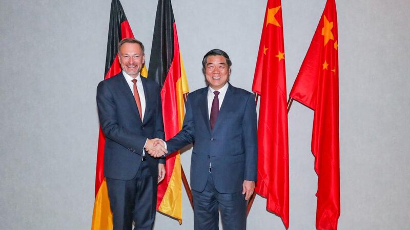 China_y_Alemania_se_unen_para_mantener_el_comercio_global_en_marcha___