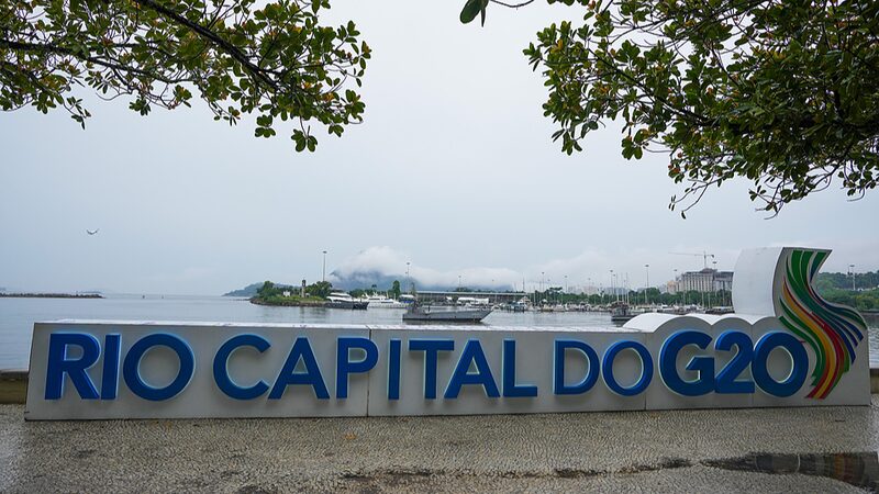 China_y_Brasil_se_unen_para_combatir_la_pobreza___Una_nueva_era_de_cooperacio_n_