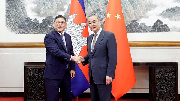China_y_Camboya_se_unen_por_la_paz_y_la_prosperidad_regional___