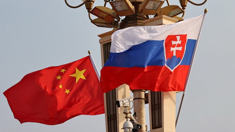 China_y_Eslovaquia_Inician_una_Asociacio_n_Estrate_gica__