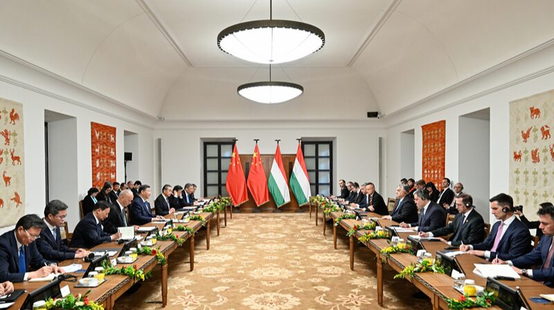 China_y_Hungri_a_inician_una_nueva_era_con_una_asociacio_n_estrate_gica_para_todo_clima__