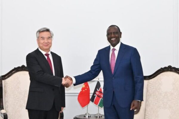 China y Kenia fortalecen lazos para un futuro compartido 🌍 China_y_Kenia_fortalecen_lazos_para_un_futuro_compartido__