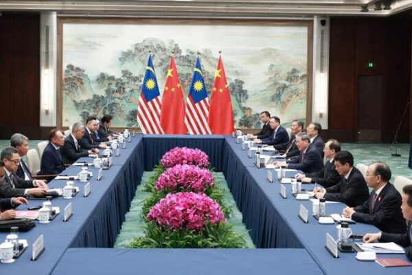 ______China_y_Malasia__Una_amistad_que_se_eleva_a_trave_s_de_reuniones_de_alto_nivel