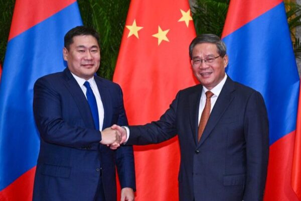 China_y_Mongolia_fortalecen_lazos_comerciales_y_de_inversio_n__