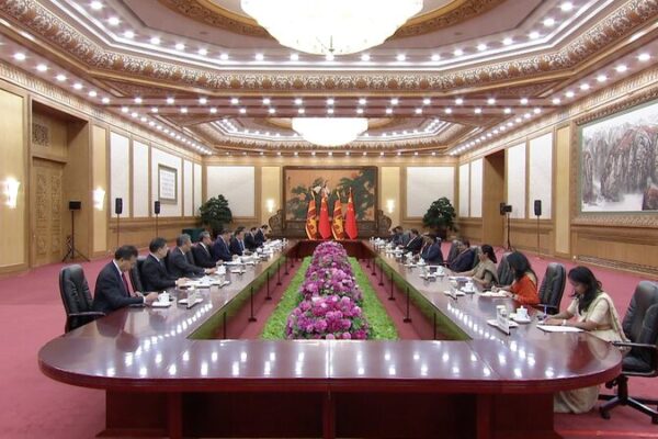 China y Sri Lanka fortalecen su asociación BRI con nuevas iniciativas 🚀 China_y_Sri_Lanka_fortalecen_su_asociacio_n_BRI_con_nuevas_iniciativas__ video poster