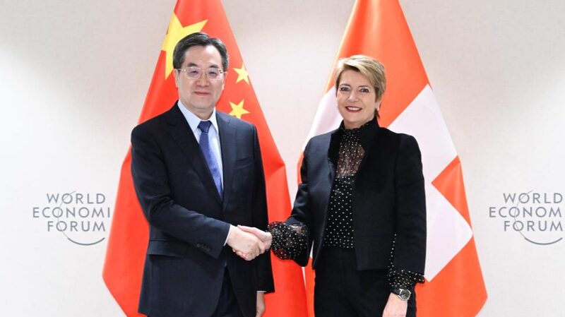 _China_y_Suiza_llevan_su_amistad_al_siguiente_nivel___