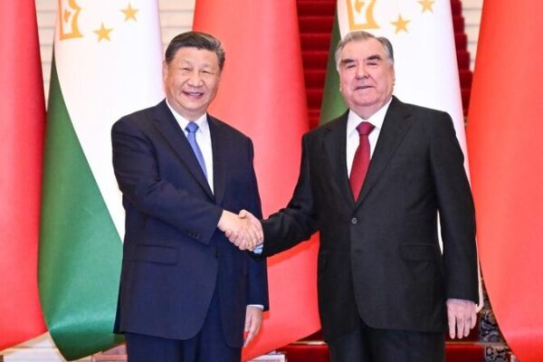 China y Tayikistán Forjan Lazos Más Fuertes para una Nueva Era 🤝 China_y_Tayikista_n_Forjan_Lazos_Ma_s_Fuertes_para_una_Nueva_Era__