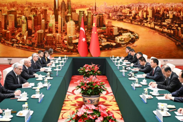 China_y_Tu_rkiye_fortalecen_lazos__el_vicepresidente_Han_se_reu_ne_con_el_ministro_de_Finanzas_Simsek