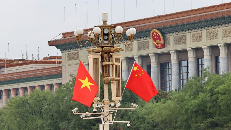 China_y_Vietnam_fortalecen_la_amistad_en_una_reunio_n_de_alto_nivel__