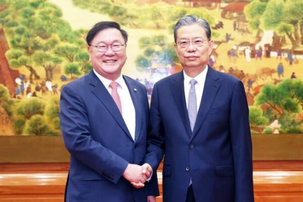 __China_y_la_ROK___Nuevos_pasos_hacia_la_amistad_y_la_cooperacio_n_