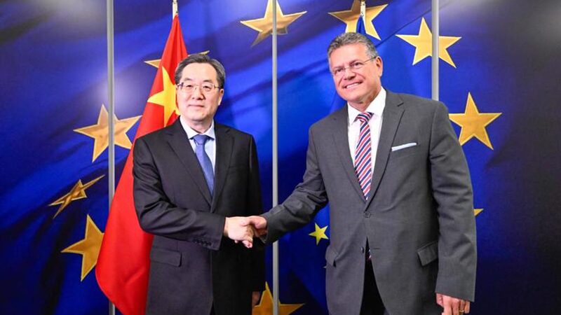 China_y_la_UE_Unen_Fuerzas___para_la_Transformacio_n_Verde_en_Dia_logo_en_Bruselas