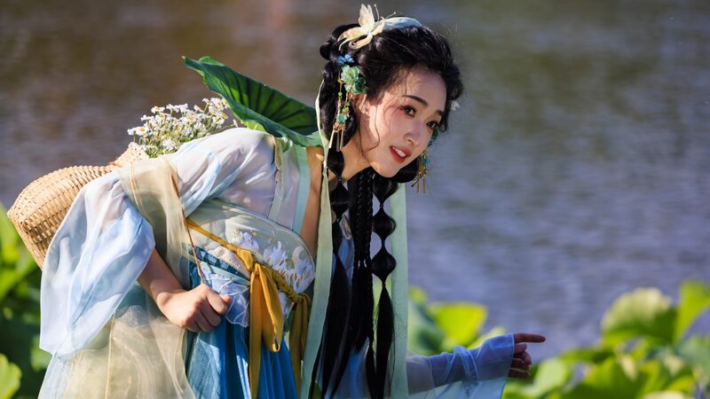 Conoce_a_la__Hada_Flor_de_Loto__Hanfu__Abrazando_la_Belleza_Tradicional_Este_Verano