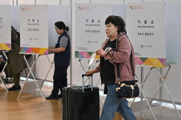 🚀 ¡Corea del Sur establece un nuevo récord con más del 31% de participación en las votaciones anticipadas! ___Corea_del_Sur_establece_un_nuevo_re_cord_con_ma_s_del_31__de_participacio_n_en_las_votaciones_anticipadas_