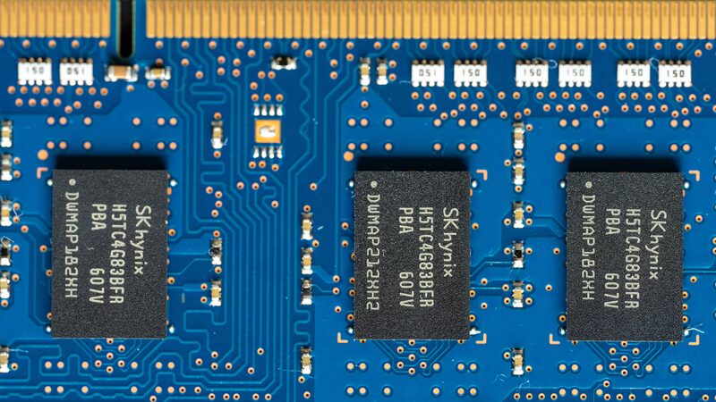 Corea_del_Sur_lanza_un_impulso_de__7_mil_millones_para_la_industria_de_chips_en_medio_de__guerra__tecnolo_gica