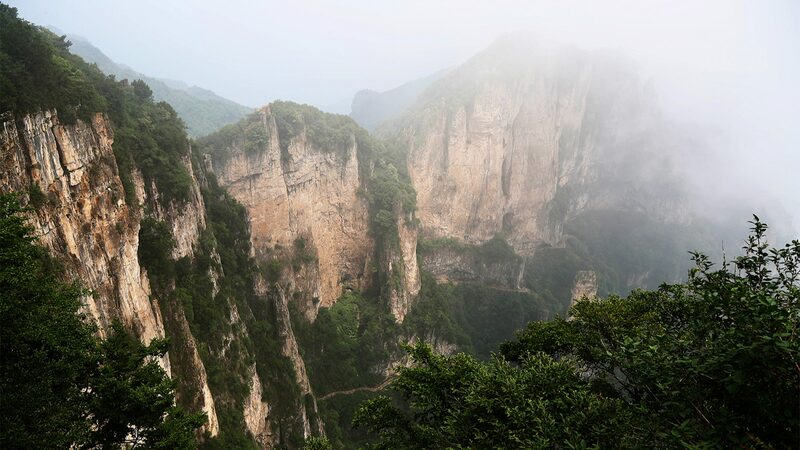 Cresta_Wang_Mang__Tu_Pro_xima_Escapada_de_Verano_en_las_Montan_as_Taihang__
