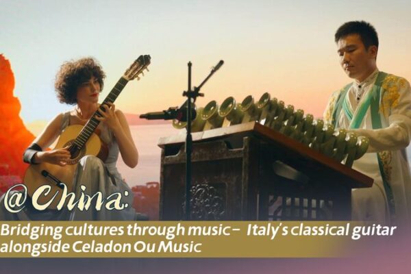 __Cristina_Galietto__Uniendo_China_e_Italia_a_trave_s_de_la_mu_sica__ video poster