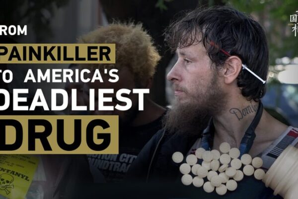 De Analgésicos a Fentanilo: La Crisis de Drogas Más Mortal de América Revelada De_Analge_sicos_a_Fentanilo__La_Crisis_de_Drogas_Ma_s_Mortal_de_Ame_rica_Revelada video poster