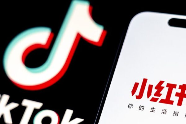 De_TikTok_a_RedNote__Uniendo_Continentes_en_un_Clic