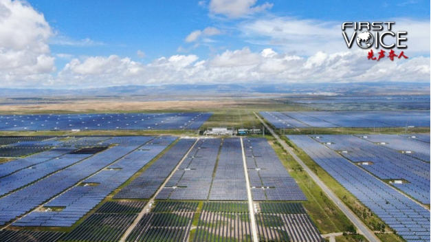 De_casas_de_ban_os_a_paneles_solares__el_cambio_de_China_hacia_un_estilo_de_vida_bajo_en_carbono