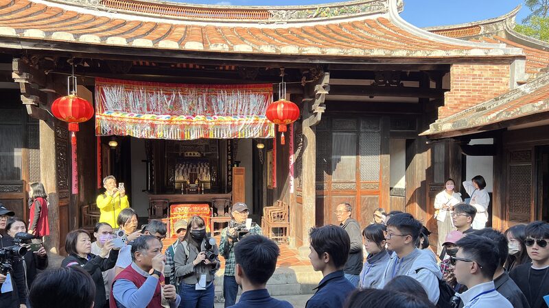 Delegacio_n_universitaria_del_continente_chino_visita_sitios_culturales_en_la_regio_n_de_Taiwa_n