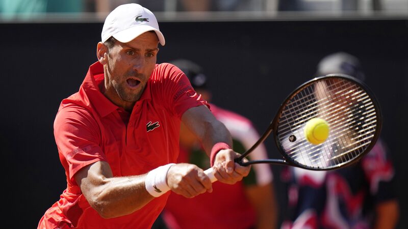 Derrota_impactante_de_Novak_Djokovic_tras_un_extran_o_incidente_con_una_botella_de_agua