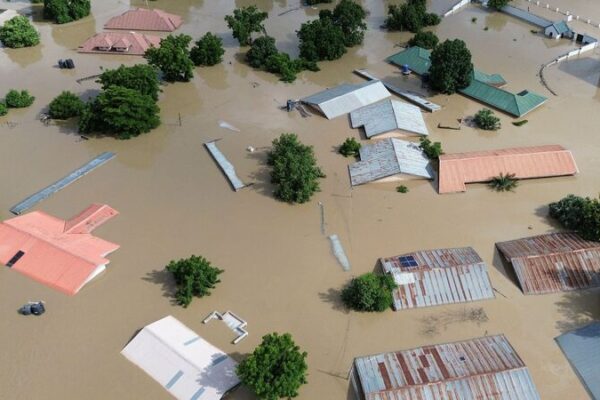 Desastre_por_Inundaciones_en_Nigeria__30_Muertos__400_000_Quedaron_Sin_Hogar_en_la_Tragedia_de_Maiduguri