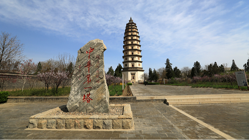 Descubre_Dingzhou__Un_Viaje_por_el_Corazo_n_de_la_Antigua_China video poster