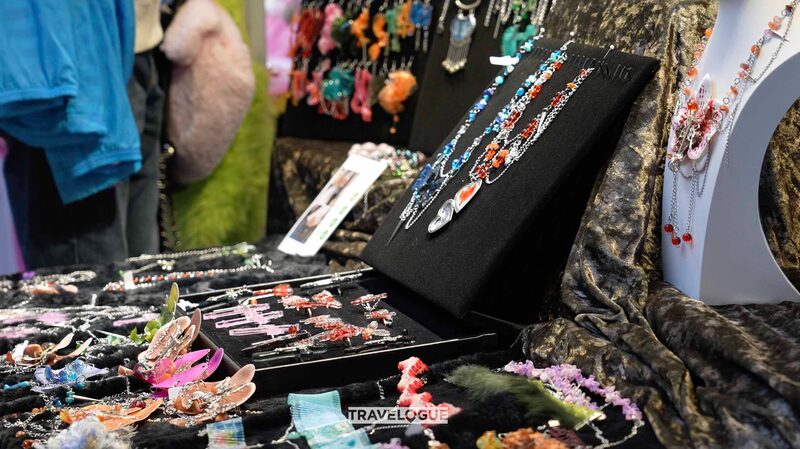 Descubre_Joyas_Ocultas_en_los_Modernos_Mercados_Callejeros_de_Guangzhou