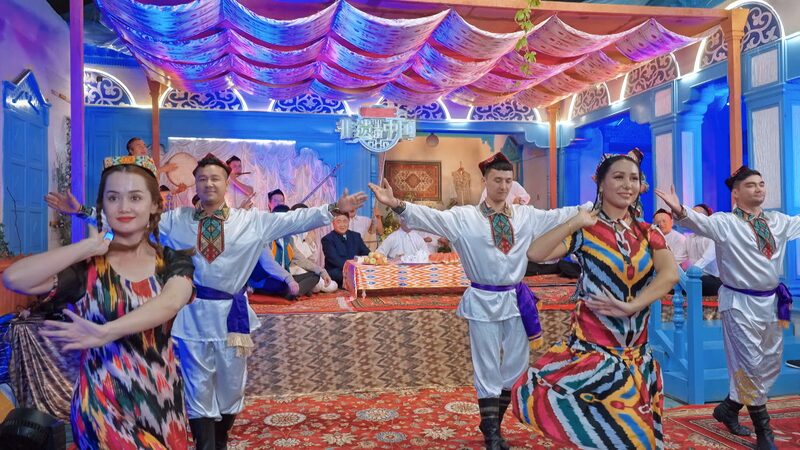 _Descubre_Meshrep__el_Carnaval_al_Estilo_Xinjiang_que_No_Te_Puedes_Perder___ video poster