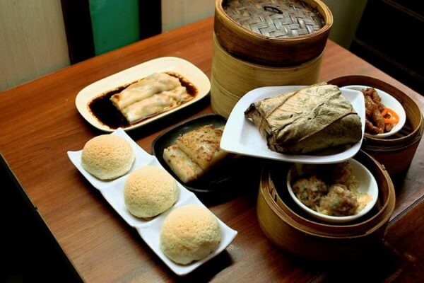 Descubre Tim Ho Wan: El deleite de dim sum con estrella Michelin de Hong Kong Descubre_Tim_Ho_Wan__El_deleite_de_dim_sum_con_estrella_Michelin_de_Hong_Kong video poster