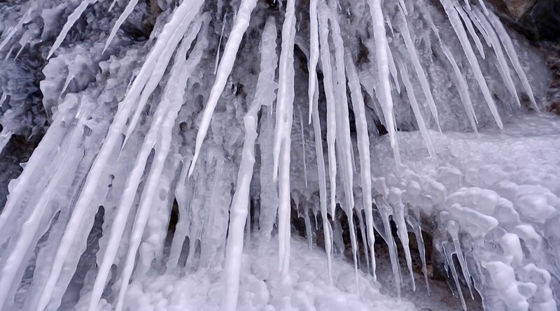 Descubre_el_Encantador_Pai_s_de_las_Maravillas_de_Hielo_en_el_Norte_de_China video poster