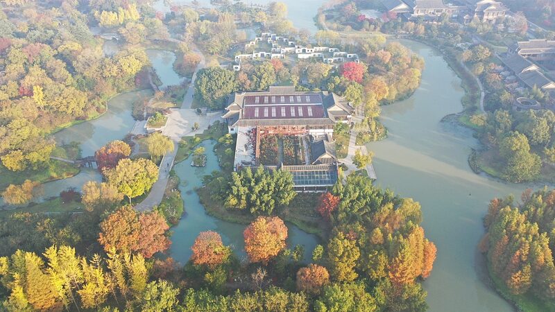 Descubre_el_Encanto_Mi_stico_del_Lago_Occidental_Delgado_de_Yangzhou____