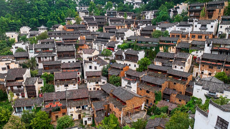 Descubre_el_Encanto_del_Pueblo_de_Huangling__Una_Belleza_Atemporal_en_la_Provincia_de_Jiangxi