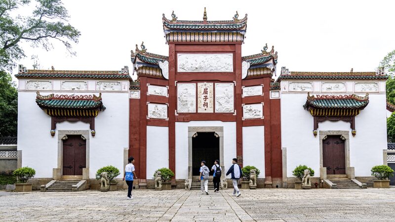 Descubre_el_Parque_Cultural_Quzi_de_Hunan__Un_Viaje_al_Legado_de_Qu_Yuan