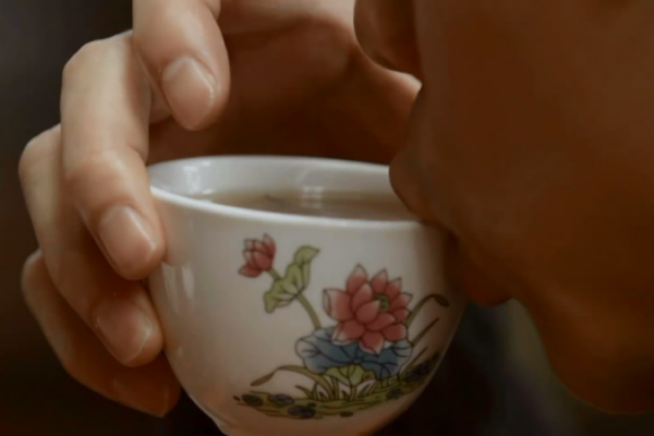 Descubre el Yum Cha Clásico de Hong Kong en Lin Heung Tea House Descubre_el_Yum_Cha_Cla_sico_de_Hong_Kong_en_Lin_Heung_Tea_House video poster