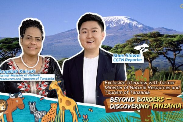 Descubre el encanto ‘Hakuna Matata’ de Tanzania: Invitación del exministro a jóvenes exploradores Descubre_el_encanto__Hakuna_Matata__de_Tanzania__Invitacio_n_del_exministro_a_jo_venes_exploradores video poster