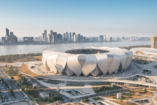 Descubre el impresionante Centro OlĂmpico de Hangzhou: epicentro de los 19Âş Juegos Asiáticos Descubre_el_impresionante_Centro_Oli_mpico_de_Hangzhou__epicentro_de_los_19o_Juegos_Asia_ticos video poster