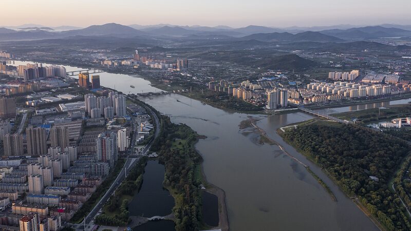 Descubre_el_revitalizado_ri_o_Songhua_en_la_ciudad_de_Jilin__la_joya_del_norte_de_China video poster