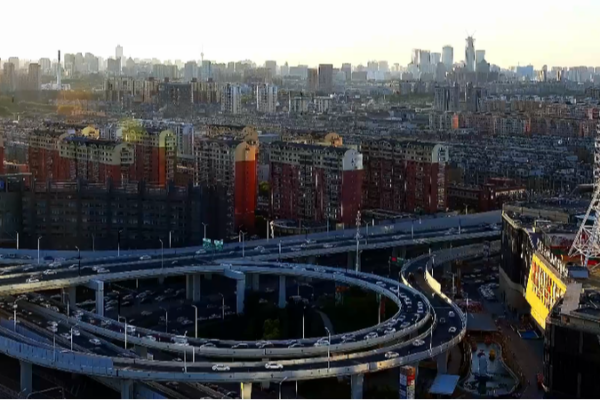 _Descubre_el_vibrante_horizonte_de_Changchun_y_la_aventura_de_la_rueda_en_el_cielo_