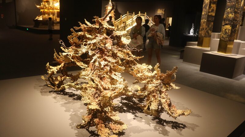 Descubre_la_Deslumbrante_Exhibicio_n_de_Arte_en_Bronce_de_Zhu_Bingren_en_Peki_n___